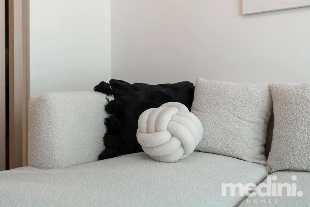 1-Bedroom - In Emaar Creek Harboor Dubai 0*,